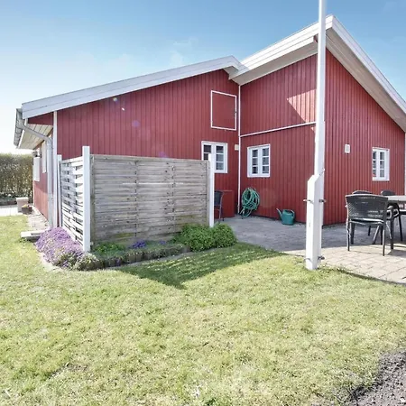 Dom wakacyjny Three-bedroom Holiday In Otterup