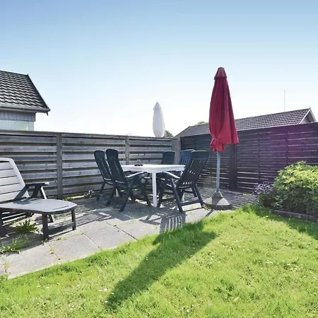 Three-bedroom Holiday In Dom wakacyjny